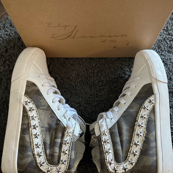 EUC with BOX Vintage Havana - Picture 2 of 7